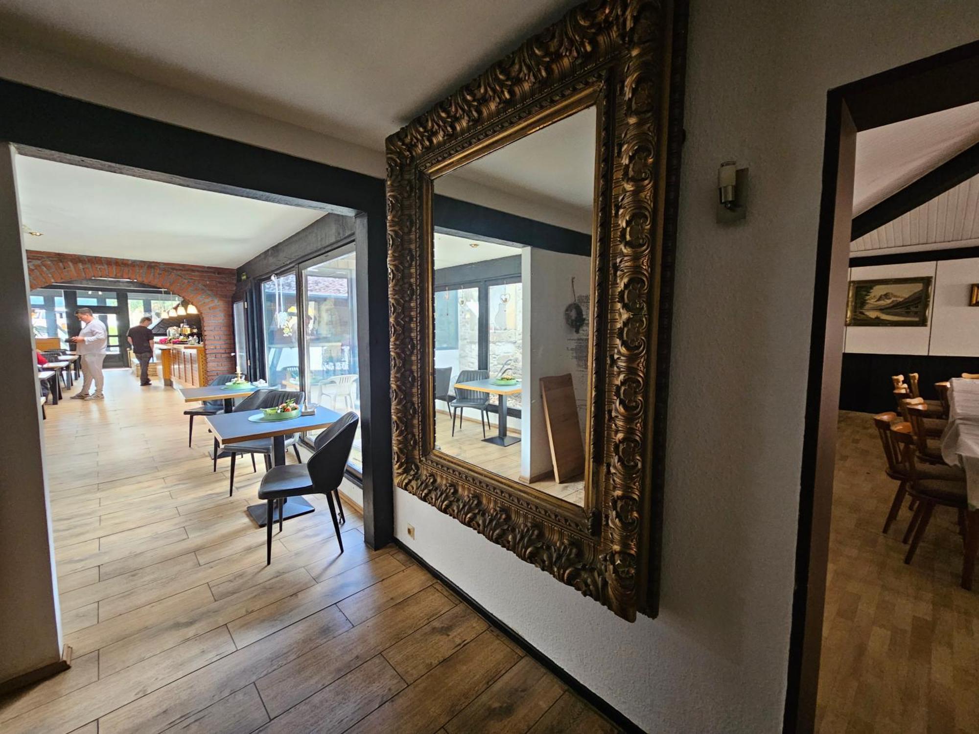 Hotel Zur Schmiede Heiningen Buitenkant foto